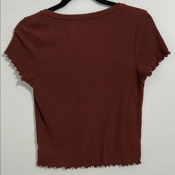 American Eagle Outfitters Brown Ruffled Crop Top - Picture 2 of 3